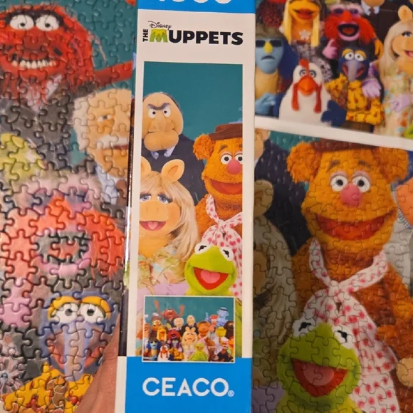 Disney Muppets 1000 Piece Puzzle - Colorful Fun - Picture 7 of 8